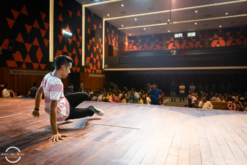 live dance performance