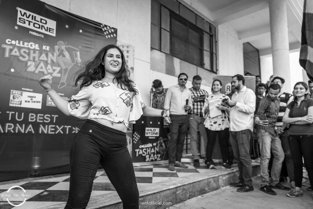 live dance performance