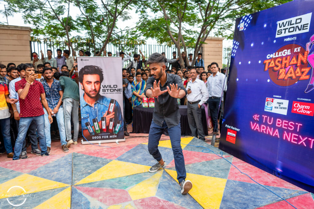 live performance at Maharishi Arvind