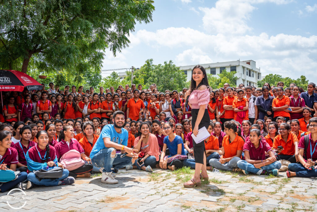 RJ Arjun and RJ Shivangi
