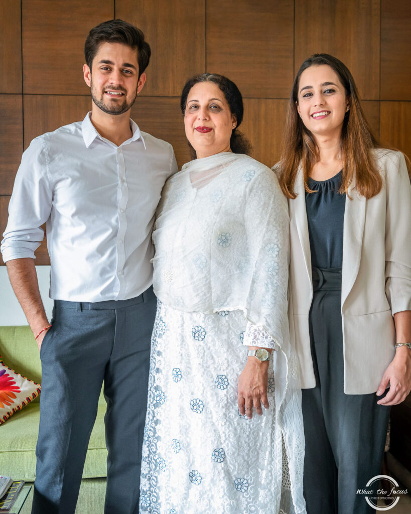 Dr. Shamit, Dr. Reena, Dr. Tanvi Thaper at Thaper Dental Clinic